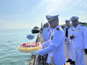 Danlanal Dabo Singkep Pimpin Upacara Hari Dharma Samudera dan Tabur Bunga