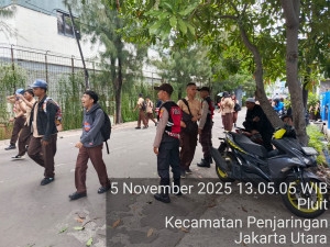 Polsek Metro Penjaringan Gelar Turjawali Antisipasi Tawuran Pelajar dan Kemacetan di Jam Bubaran Sekolah