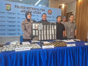 Polres Metro Jakarta Utara Ungkap Peredaran Tramadol dan Hexymer Ilegal