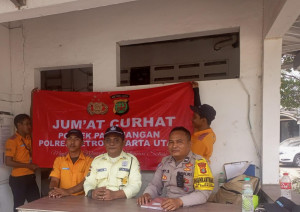 Polsek Pademangan Gelar Jumat Curhat di Lodan Center, Ajak Warga Aktif Jaga Kamtibmas